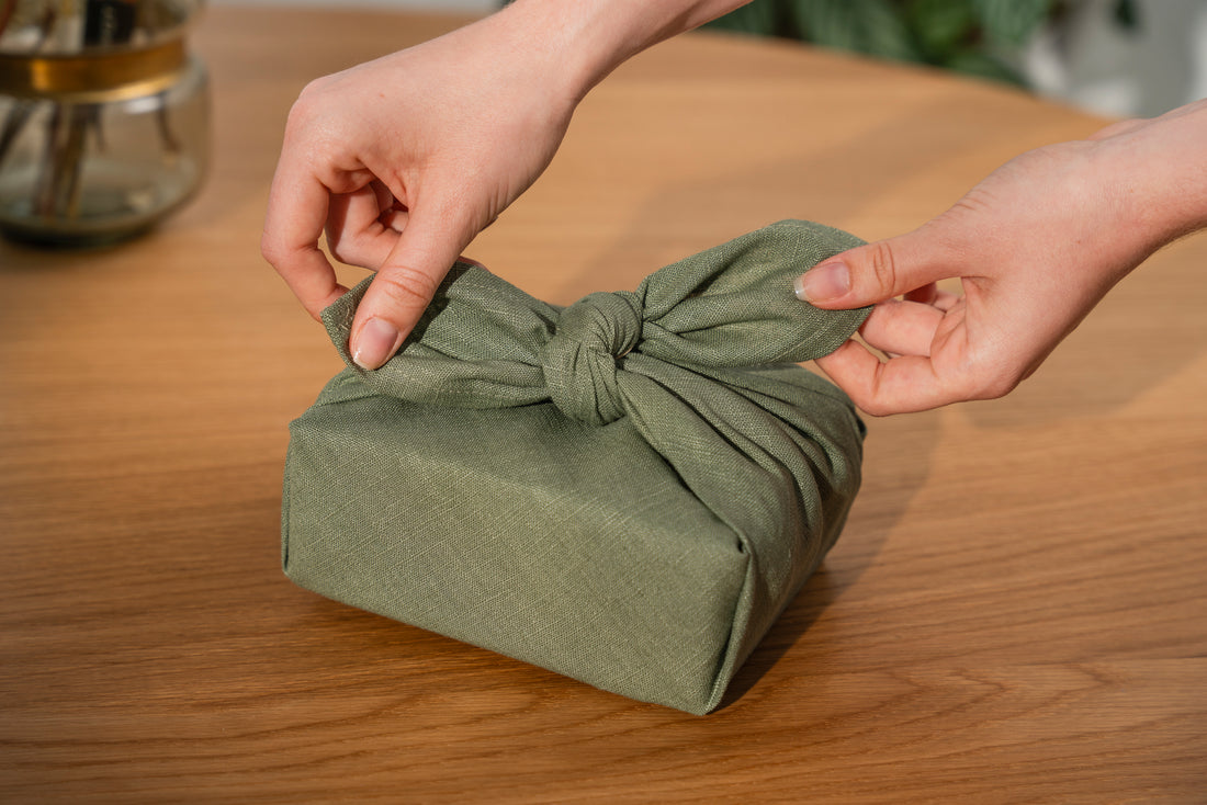 Wiederverwendbare Geschenkverpackung aus Stoff