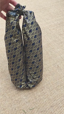 Video laden: Zwei Flaschen verpacken - Double Bottle Wrap